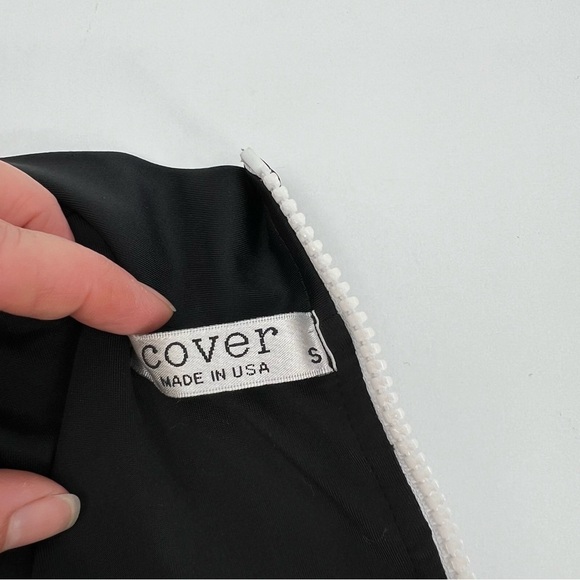 CoverSwim Sleeveless Mock-Neck Swimsuit in Black Size S - Picture 5 of 12